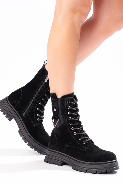 Hohe Damenschuhe aus echtem Leder in...