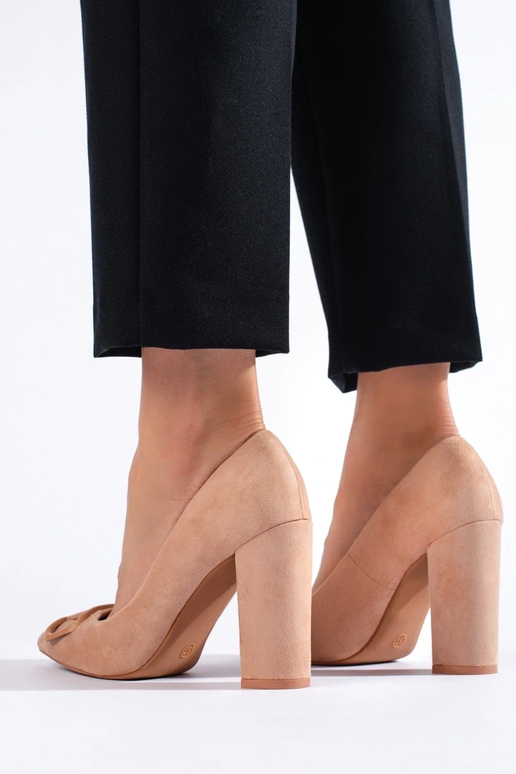 Hochhackige Schuhe von Vinceza aus...