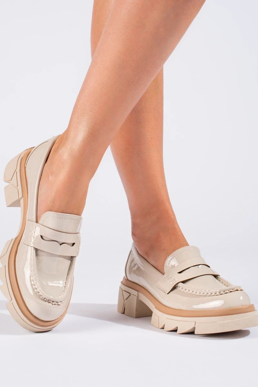 Beige Mokassins mit Plateau Shelovet Beige Mokassins mit Plateau Shelovet