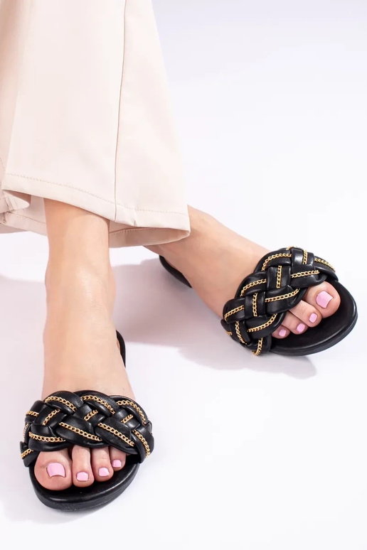 Schwarze Hausschuhe im eleganten Stil... Schwarze Hausschuhe im eleganten Stil...