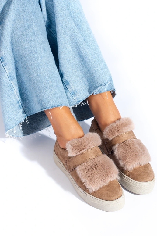 Beige Wildlederstiefel mit Fell Shelovet