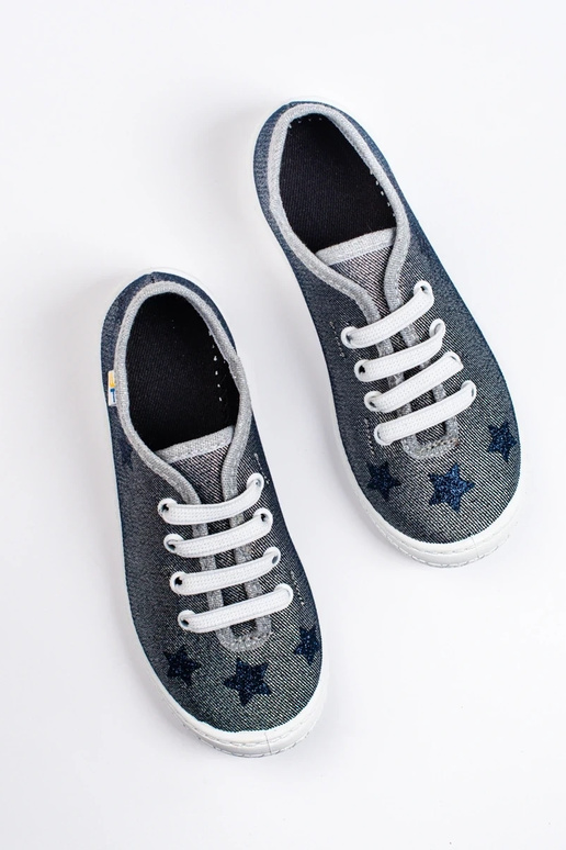 Graue Shelovet-Schuhe eines...