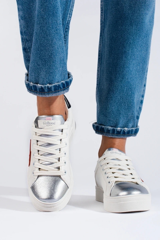 Weiße, klassische Damen-Sneaker von... Weiße, klassische Damen-Sneaker von...