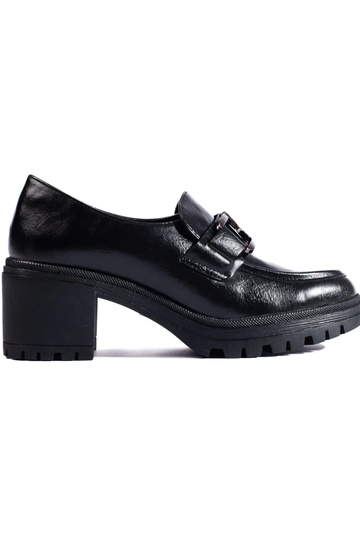 Schwarze Damenschuhe mit...