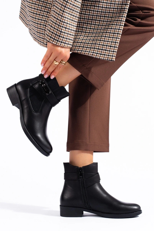 Schwarze Damenschuhe flach