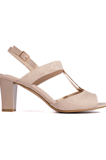 goldene Sandaletten