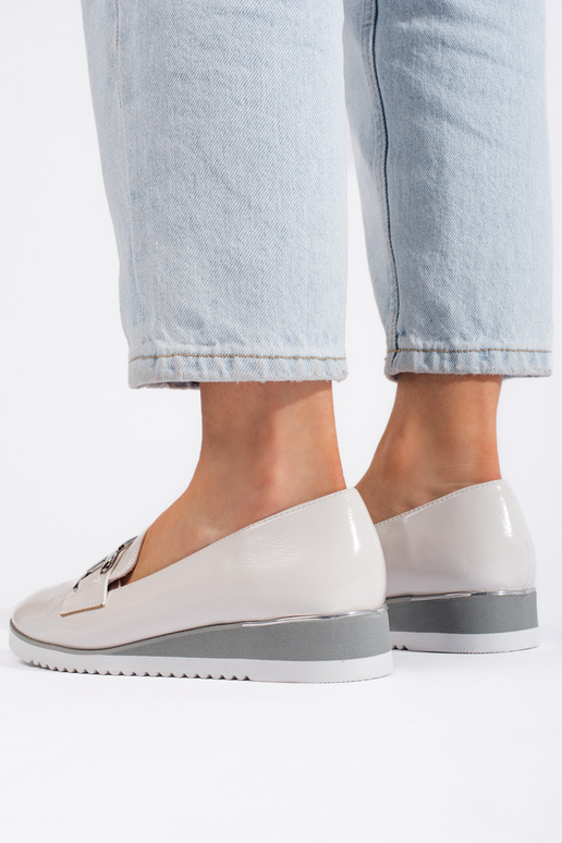 Weiße Lords-Modellschuhe mit Plateau Weiße Lords-Modellschuhe mit Plateau