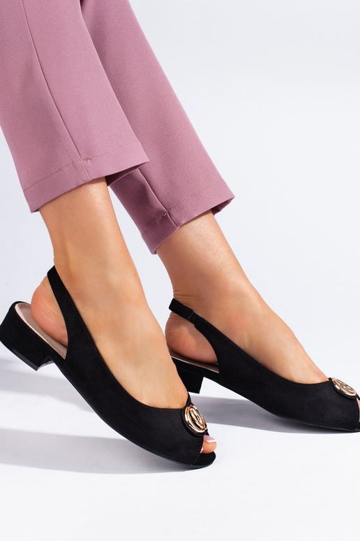 schwarze Wildledersandalen