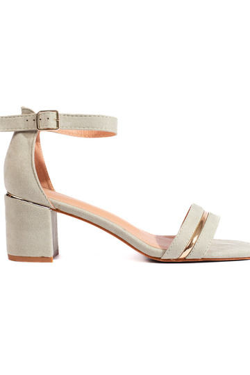 grüne Wildledersandalen mit...