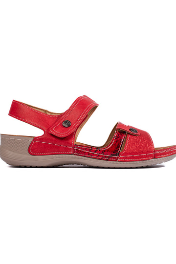 rote Sandalen