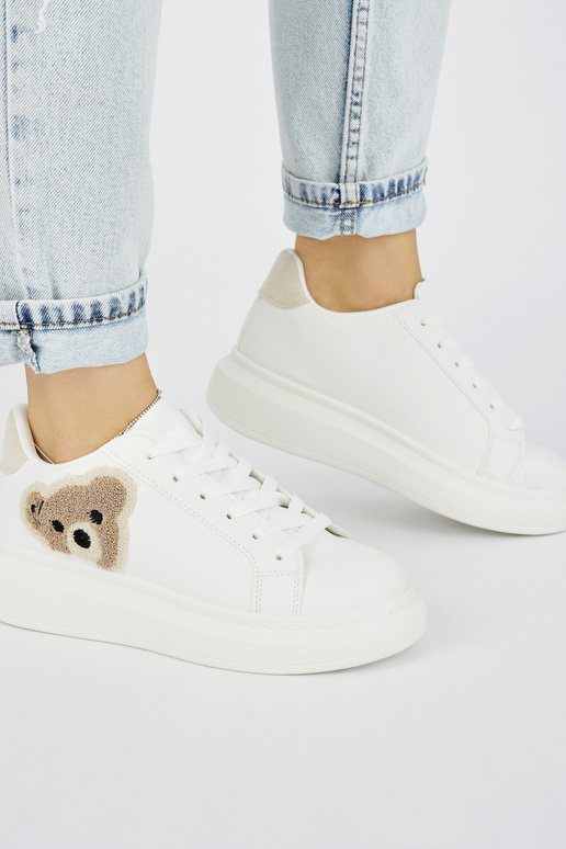 weiße Damen-Sportschuhe mit Teddybären