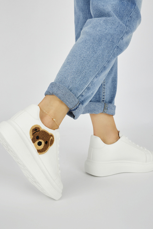 weiße Damen-Sportschuhe mit Teddybären weiße Damen-Sportschuhe mit Teddybären
