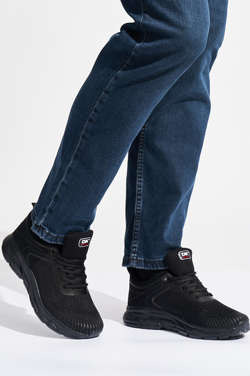 schwarze Sportschuhe für... 2