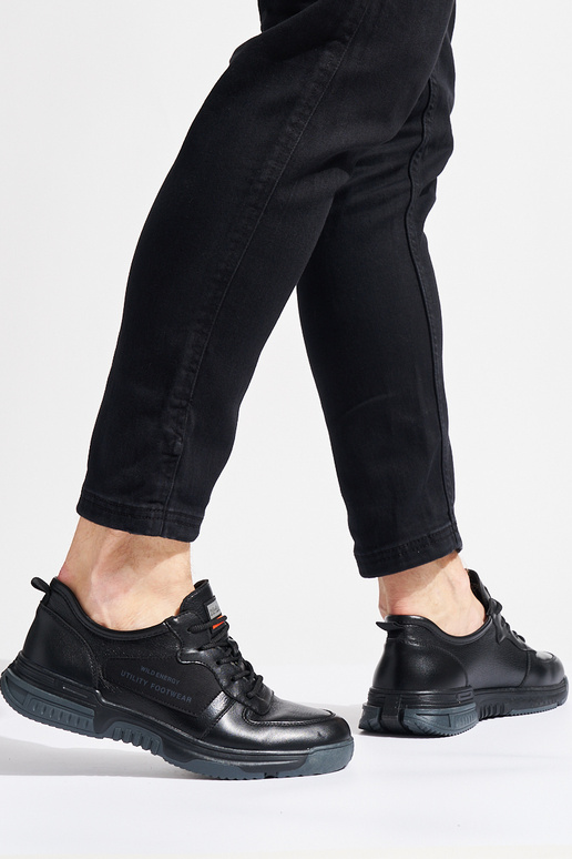 schwarze Sportschuhe für Herren