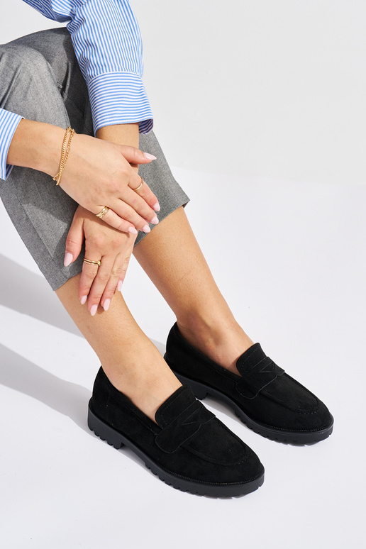 Damenmokassins aus schwarzem Wildleder Damenmokassins aus schwarzem Wildleder