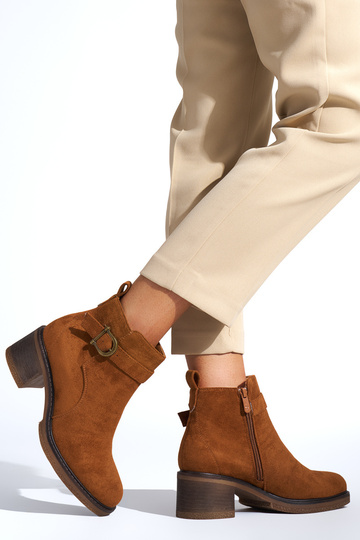 braune Damenschuhe 2