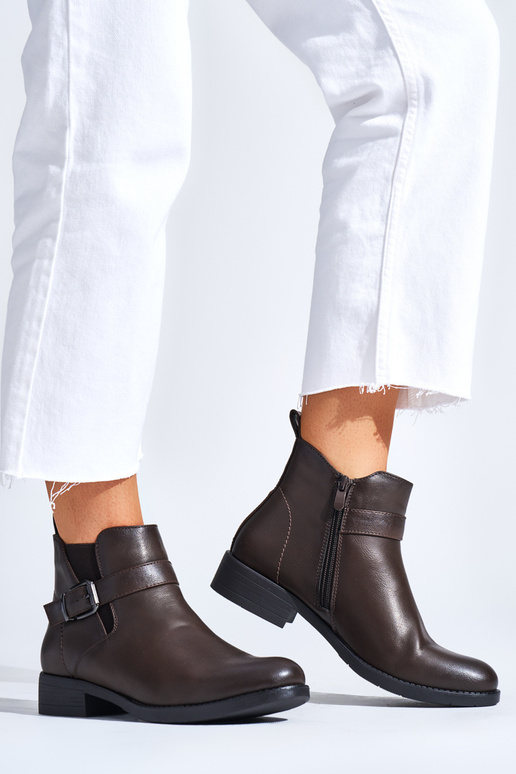 braune Damenschuhe flach