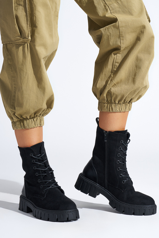 Schwarze Schnürstiefel für Damen