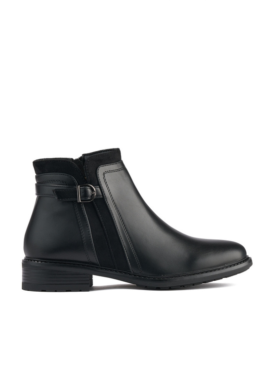 schwarze Damenschuhe mit niedrigem...