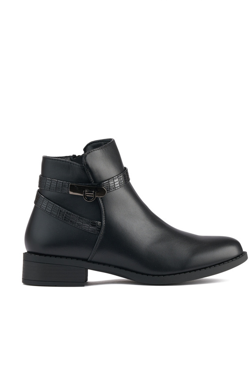 schwarze Damenschuhe mit niedrigem...