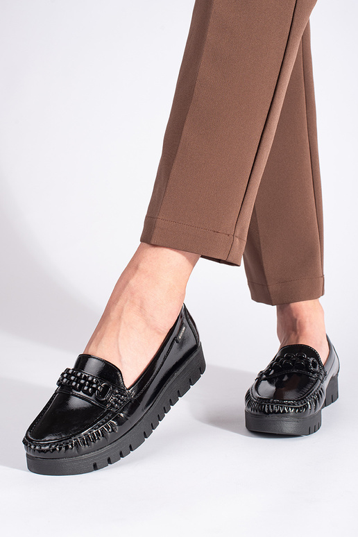 Damenstiefeletten mit Lackeffekt auf... Damenstiefeletten mit Lackeffekt auf...