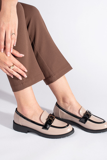 Beige lackiert Mokassins... 2