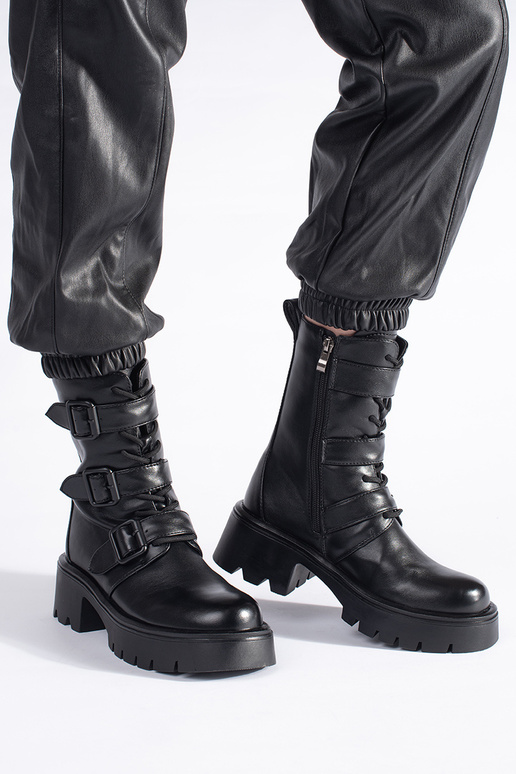 Hohe schwarze Damenstiefel mit Schnallen