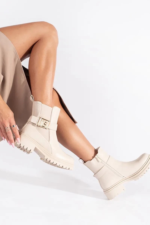 Creme farben ein Klassiker Schuhe mit...