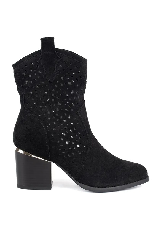 mit durchbrochenen Elementen Schuhe...