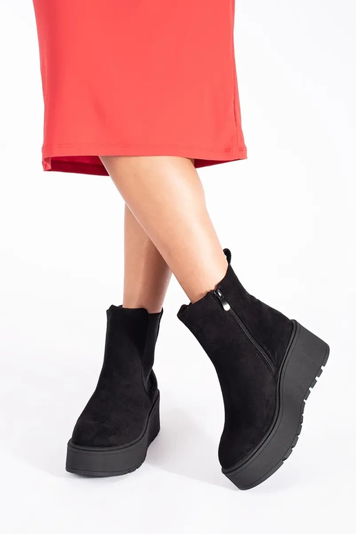 schZuarze Farbe aus INildleder... schZuarze Farbe aus INildleder...