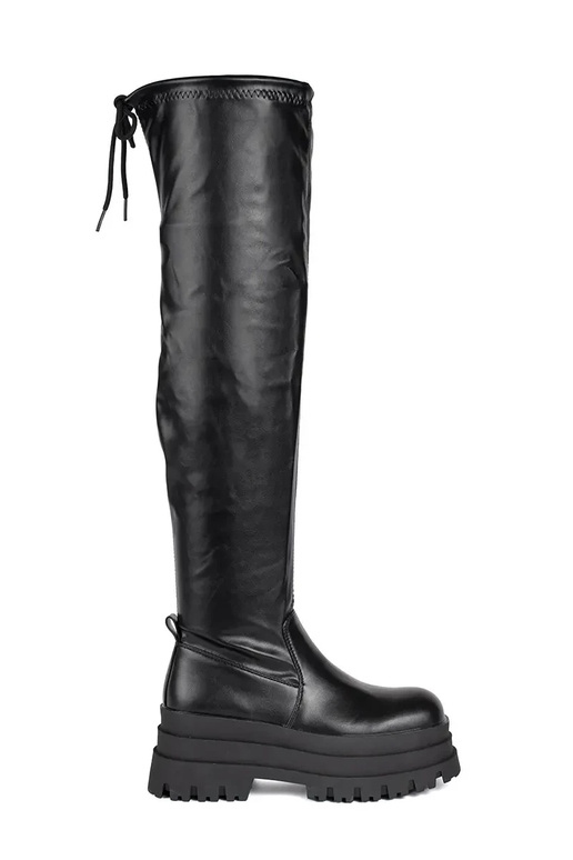 schZuarze Farbe Musketiere mit einer...