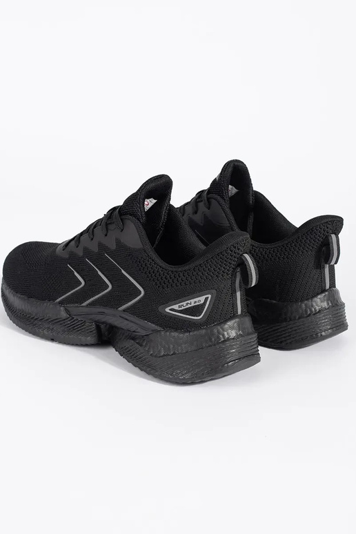 Schwarze Schnürschuhe