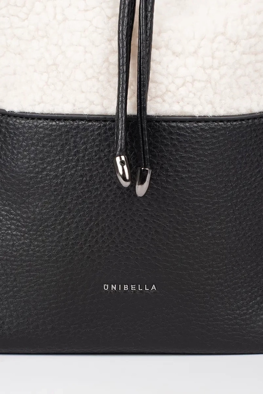 Schwarze elegante Handtasche mit Fell Schwarze elegante Handtasche mit Fell