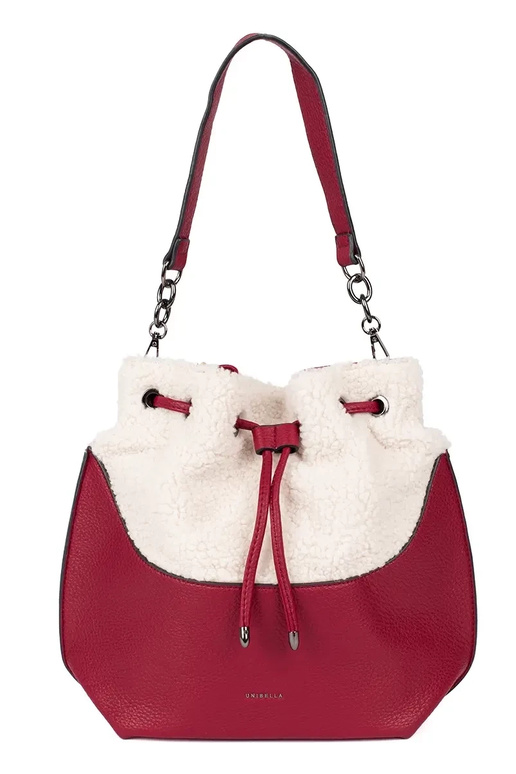 Rote elegante Handtasche mit Pelz Rote elegante Handtasche mit Pelz