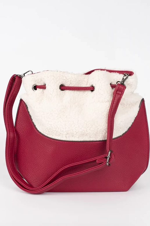 Rote elegante Handtasche mit Pelz Rote elegante Handtasche mit Pelz
