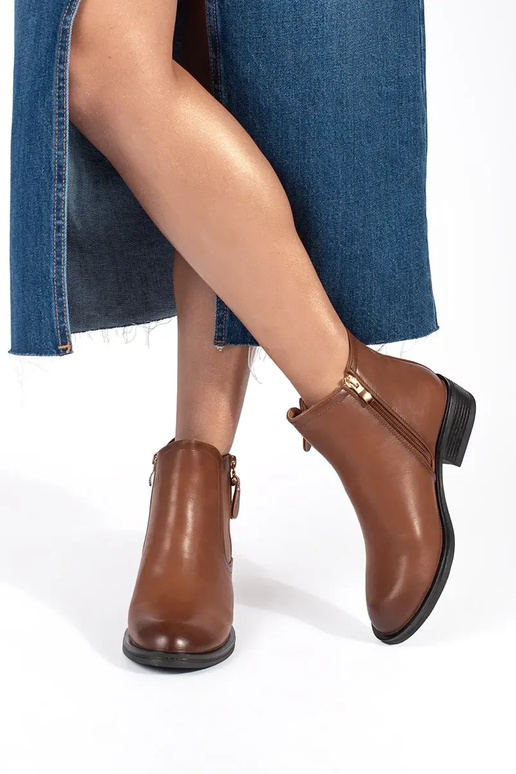 Braune Schuhe für Frauen