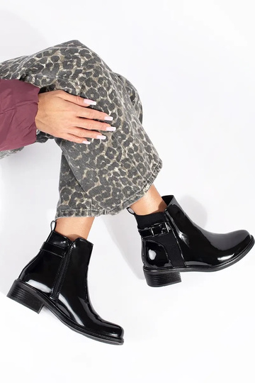 mit Lackeffekt schwarze... 2