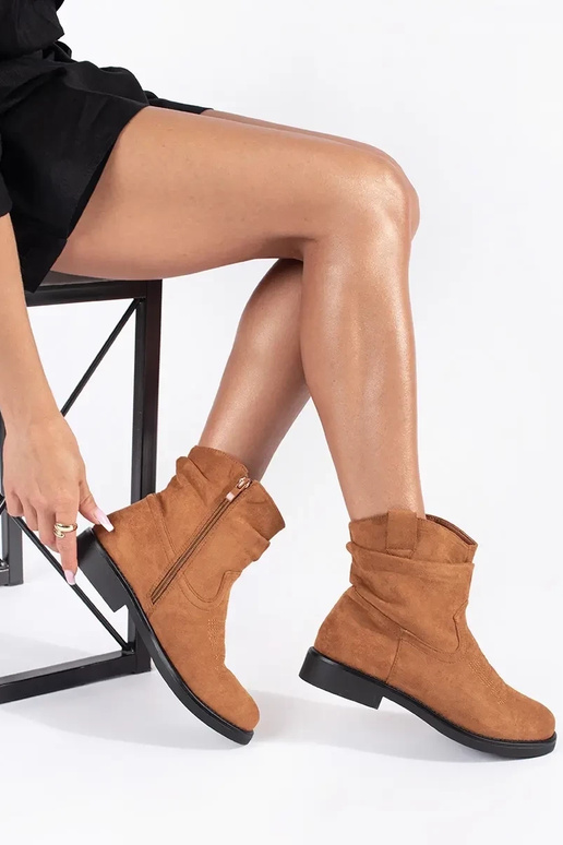 Braune Cowboystiefel aus Wildleder...