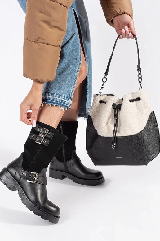 Schwarze Leder-Damenschuhe mit...