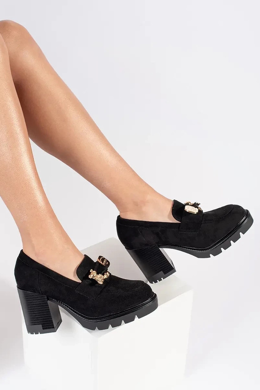 Schwarze Sandaletten mit Absatz aus...