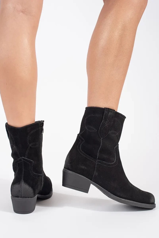 Schwarze Cowboystiefel aus Leder...