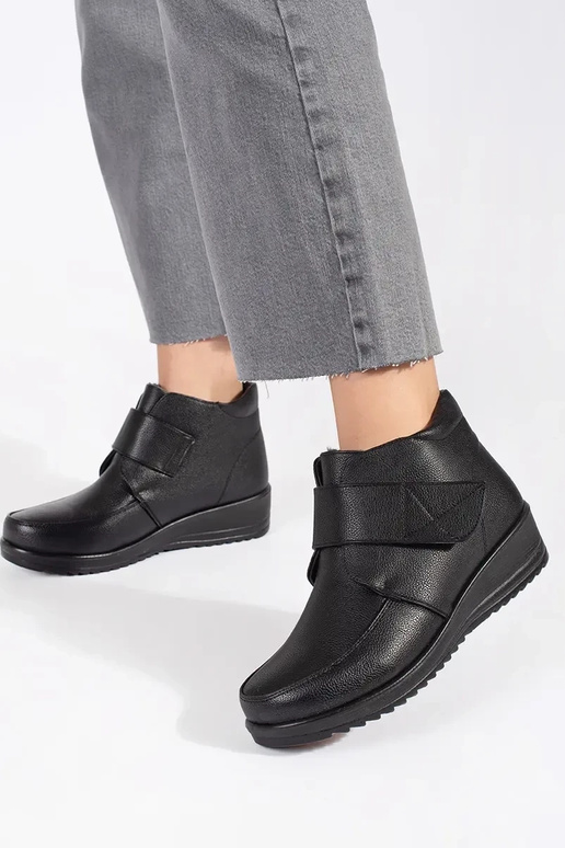 schZuarze Farbe isolieren Frauen... schZuarze Farbe isolieren Frauen...