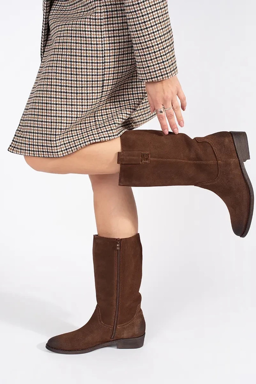 braune Farbe Haut Stiefel typu...