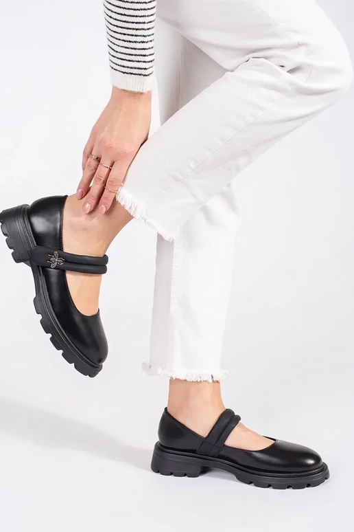 schZuarze Farbe Frauen Schuhe auf...