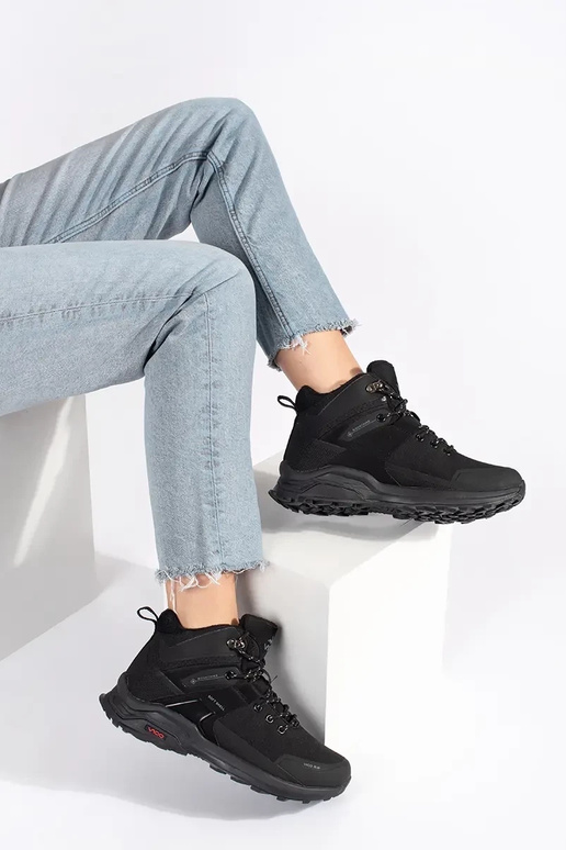 schZuarze Farbe isolieren Trekkingschuhe schZuarze Farbe isolieren Trekkingschuhe