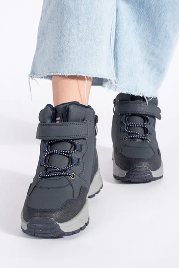 Dunkelblau isolieren... 2