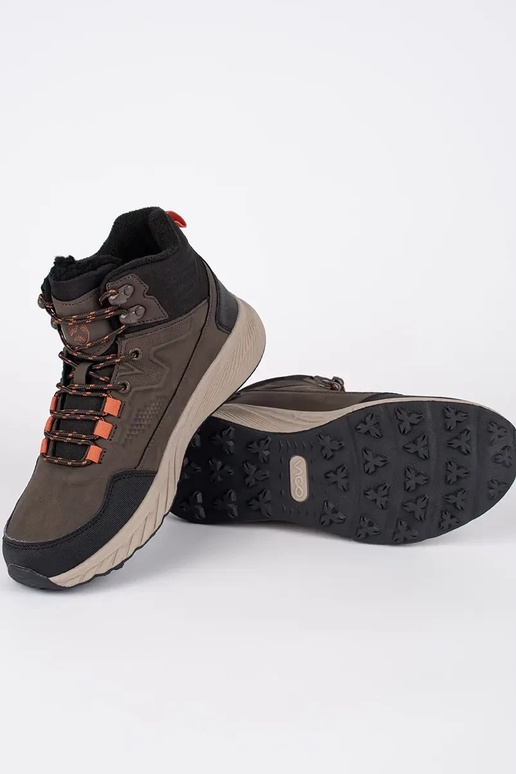 braune Farbe Männer gefesselt...