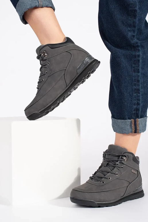 graue Farbe isolieren hohe Reitstiefel graue Farbe isolieren hohe Reitstiefel