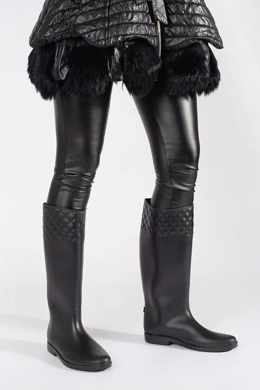 schZuarze Farbe matt Gummistiefel