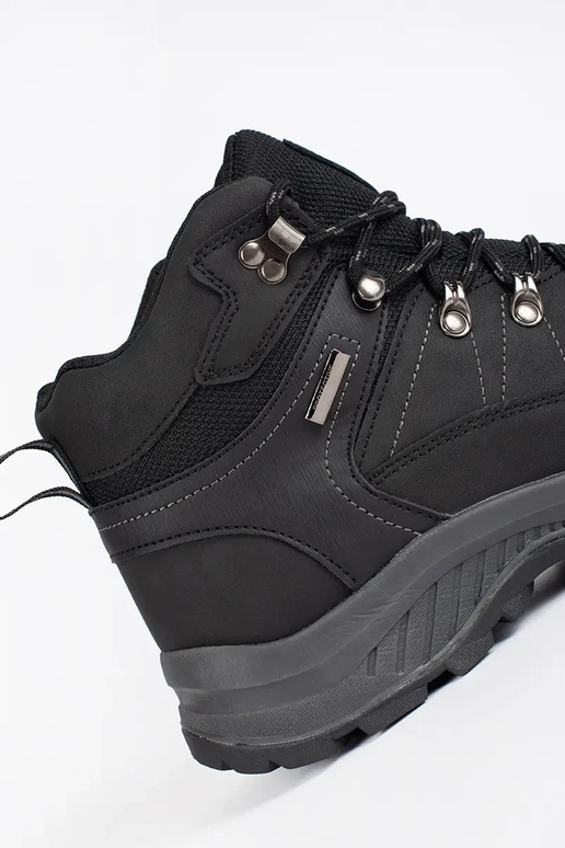 Schwarze isolierte Wanderschuhe für...